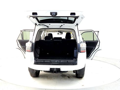 Used 2024 Toyota 4Runner SR5 image 11