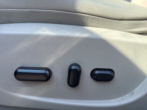 Used 2014 Ford Escape SE w/ Equipment Group 201A image 15