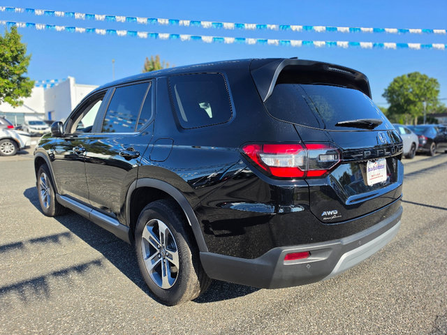 Certified 2025 Honda Pilot EX-L image 4