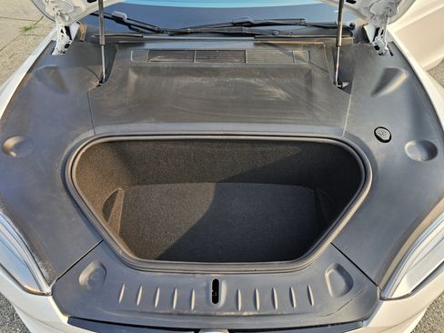 Used 2021 Tesla Model S Plaid AWD/4WD image 35