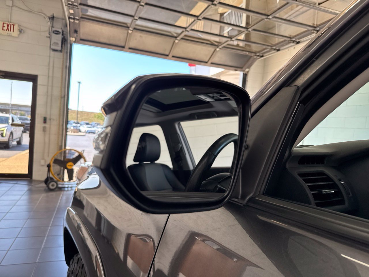 Used 2023 Toyota 4Runner SR5 Premium w/ Moonroof Package AWD/4WD image 13