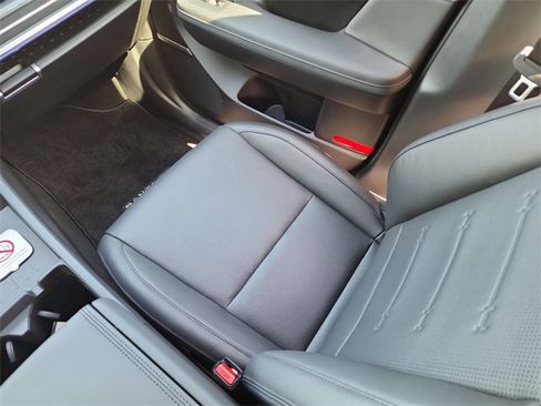 New 2025 Hyundai Santa Fe Limited image 14