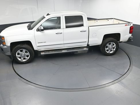 Used 2018 Chevrolet Silverado 2500 LTZ w/ Z71 Package, Off-Road image 35