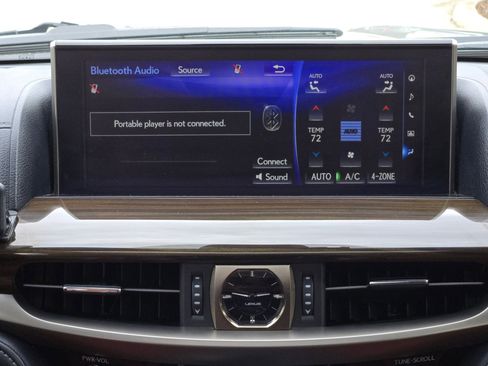 Used 2016 Lexus LX 570 4WD w/ Luxury Package image 16