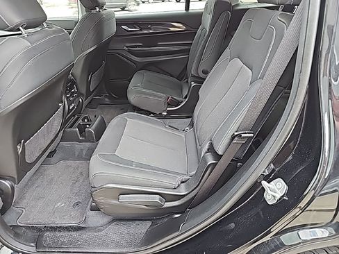 Certified 2023 Jeep Grand Cherokee L Laredo w/ Luxury Tech Group I image 15