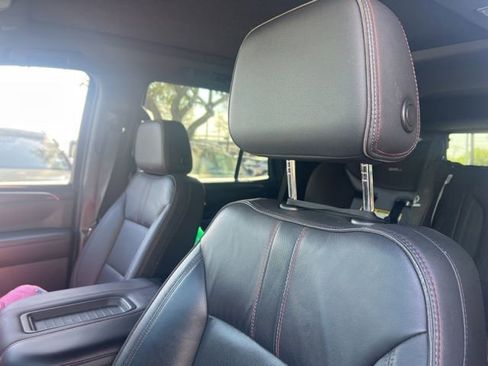 Used 2021 Chevrolet Tahoe RST image 5