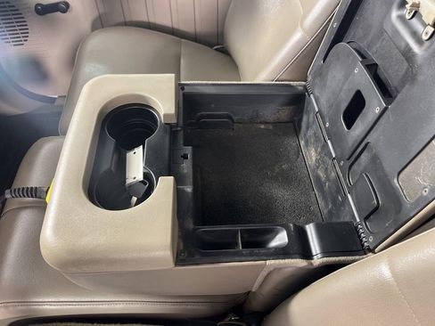 Used 2008 Ford F450 XL image 18