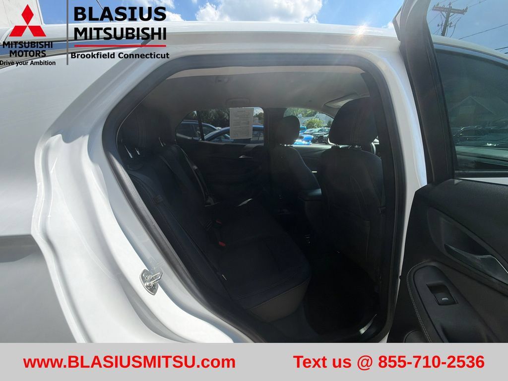 Used 2024 Buick Encore GX Preferred FWD image 36