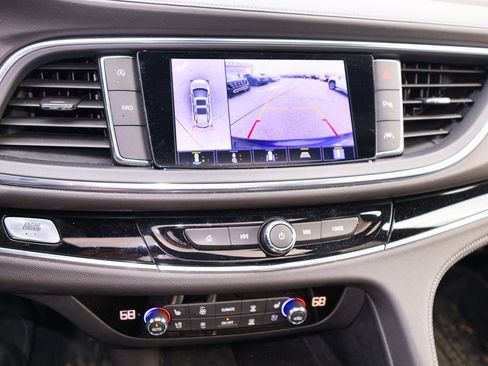 Certified 2023 Buick Enclave Avenir image 18