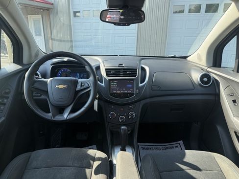 Used 2015 Chevrolet Trax LS w/ LPO, Protection Package FWD image 22