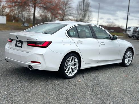New 2026 BMW 330i xDrive Sedan w/ Convenience Package image 7