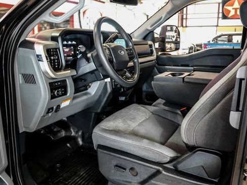 Used 2023 Ford F450 XLT w/ XLT Value Package AWD/4WD image 5