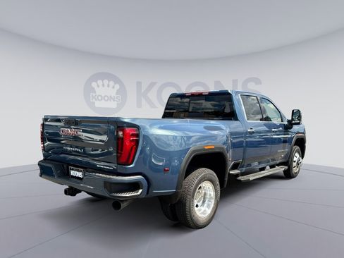 New 2026 GMC Sierra 3500 Denali w/ Denali Reserve Package AWD/4WD image 7