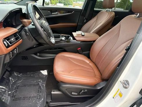 Used 2023 Lincoln Nautilus Reserve FWD image 19