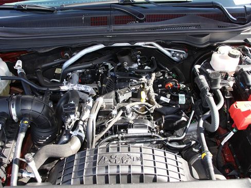 Certified 2022 Ford Ranger XLT w/ Equipment Group 302A High image 30