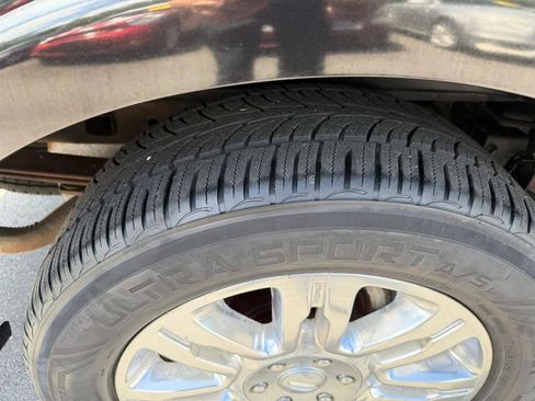 Used 2010 Ford F150 Lariat RWD image 59