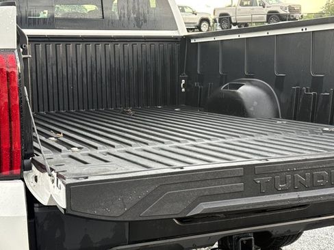 Used 2022 Toyota Tundra SR w/ SR Tow Package RWD image 9