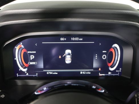 Used 2024 Nissan Rogue Platinum w/ Platinum Premium Package image 18