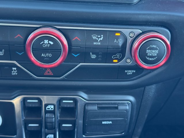 Certified 2023 Jeep Gladiator Rubicon w/ Cold Weather Group AWD/4WD image 35