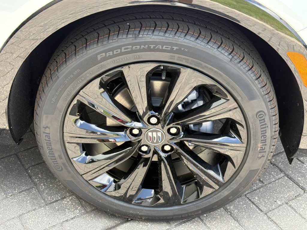 New 2026 Buick Envista Sport Touring w/ Convenience I Package FWD image 10