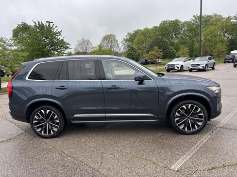 New 2026 Volvo XC90 T8 Ultra w/ Protection Package Premier AWD/4WD image 4