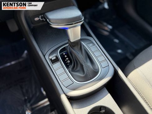 Used 2025 Hyundai Kona SEL AWD/4WD image 20