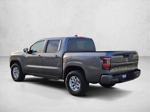 Used 2024 Nissan Frontier SV AWD/4WD image 8