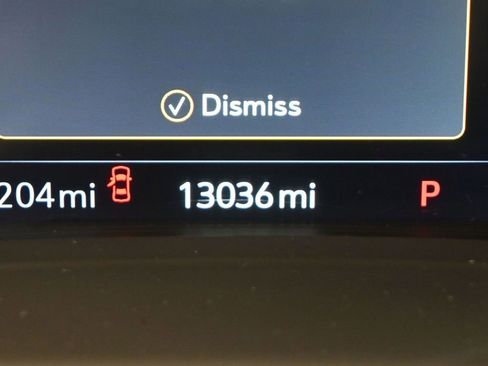 Used 2023 Buick Envision Essence w/ Sport Touring Package image 37