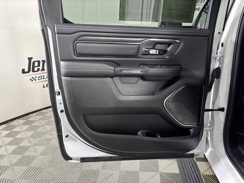 Used 2024 RAM 1500 Limited AWD/4WD image 21