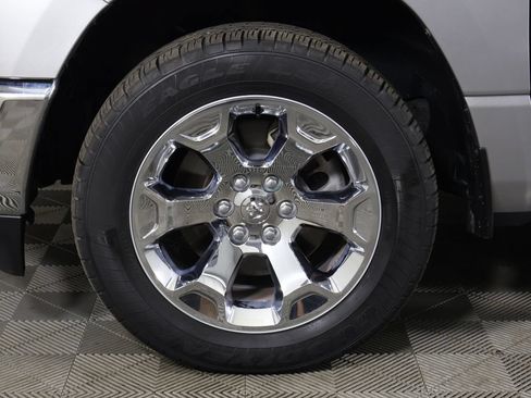 Used 2019 RAM 1500 Big Horn AWD/4WD image 19
