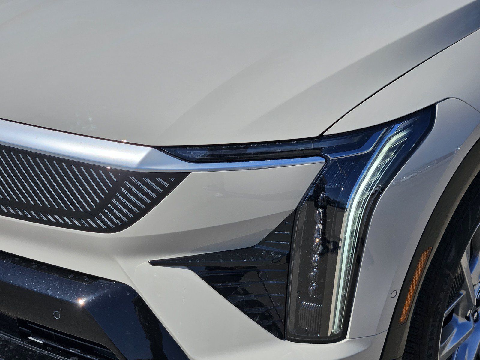 New 2027 Cadillac Optiq Luxury RWD image 5
