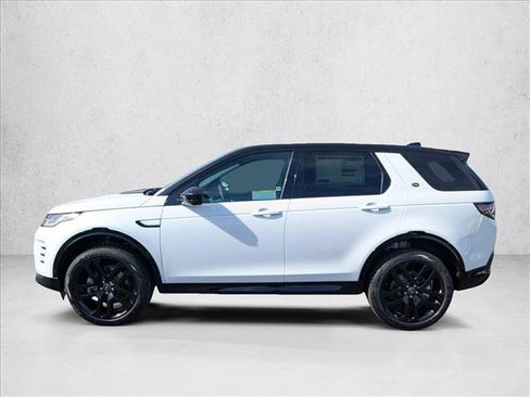 New 2026 Land Rover Discovery Sport Landmark image 5