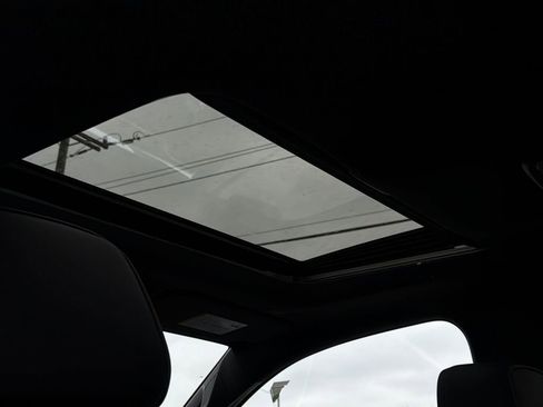 New 2026 GMC Canyon Denali w/ LPO, Denali Black Edition AWD/4WD image 24