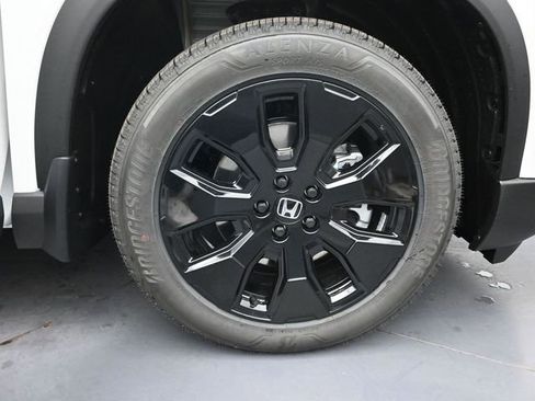 New 2026 Honda Pilot Black Edition image 30