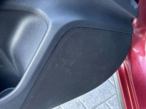 Used 2019 Subaru Crosstrek 2.0i Limited image 19