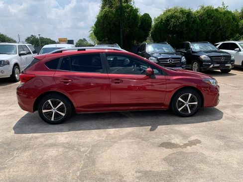Used 2019 Subaru Impreza 2.0i Premium w/ Eyesight & BSD/Rcta & SRF AWD/4WD image 8