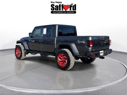 Used 2021 Jeep Gladiator Sport image 5