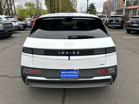 New 2026 Hyundai Ioniq 5 SE AWD/4WD image 5
