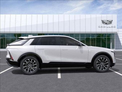 New 2025 Cadillac Lyriq Sport w/ LPO, Floor Liner Package image 5