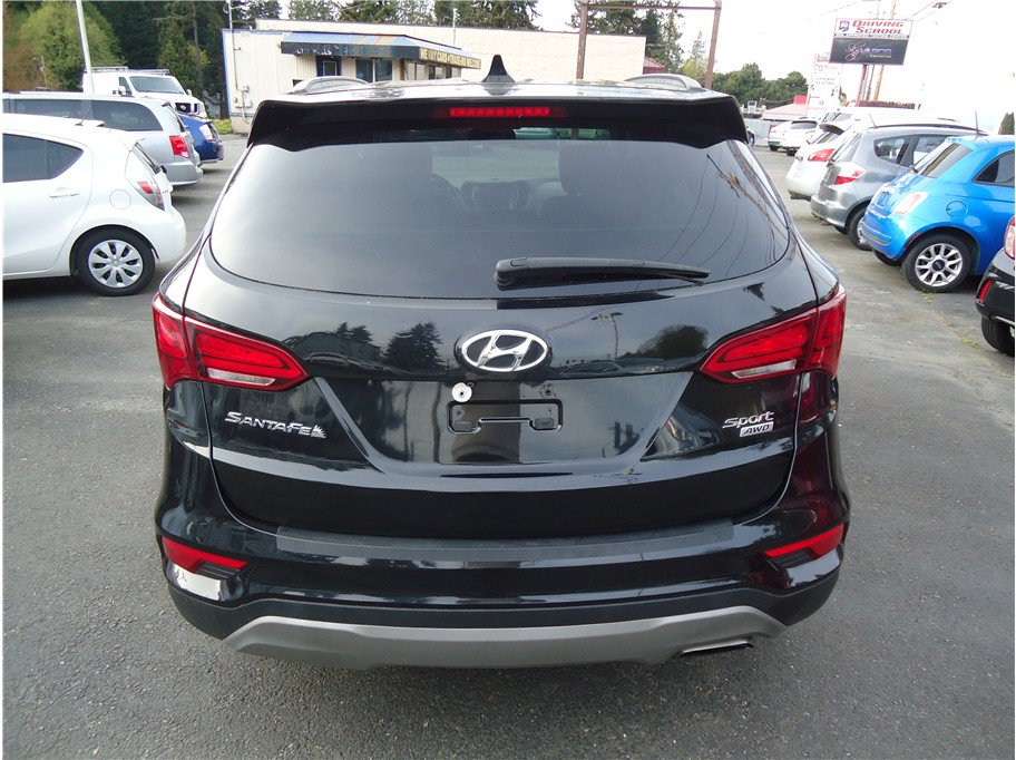 Used 2017 Hyundai Santa Fe Sport AWD/4WD image 7