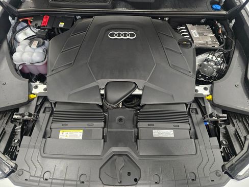 Certified 2025 Audi Q8 Premium Plus w/ Premium Plus Package image 10