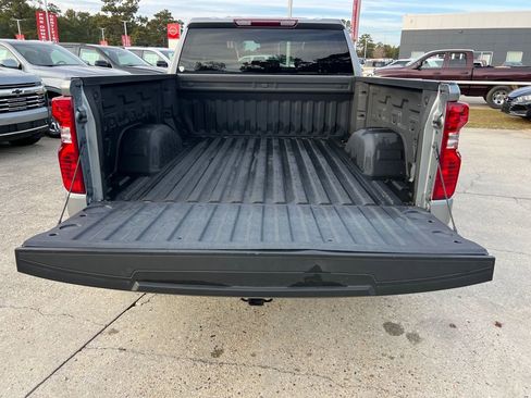 Certified 2024 Chevrolet Silverado 1500 Custom image 25