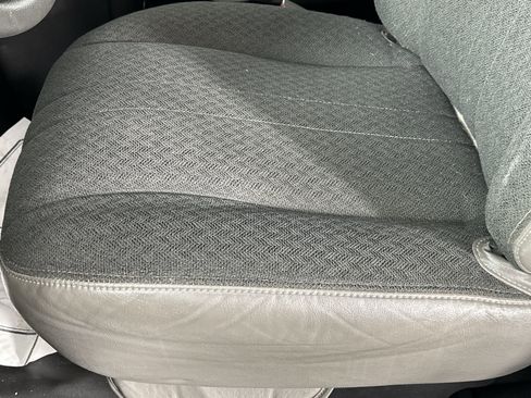 Used 2022 Chevrolet Express 2500 w/ Driver Convenience Package image 16