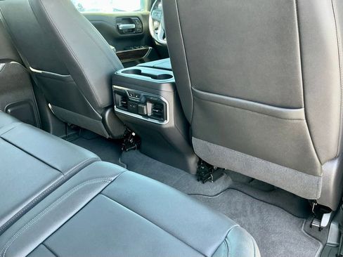 Used 2021 GMC Sierra 1500 SLT AWD/4WD image 26