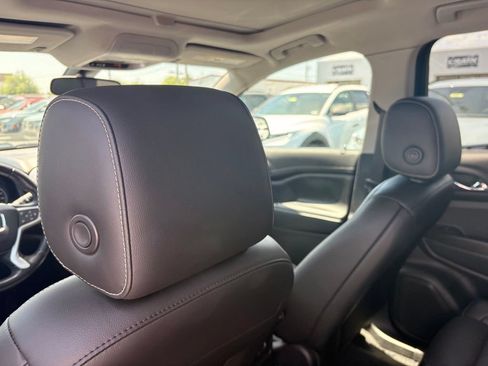 Used 2019 GMC Acadia SLT FWD image 27