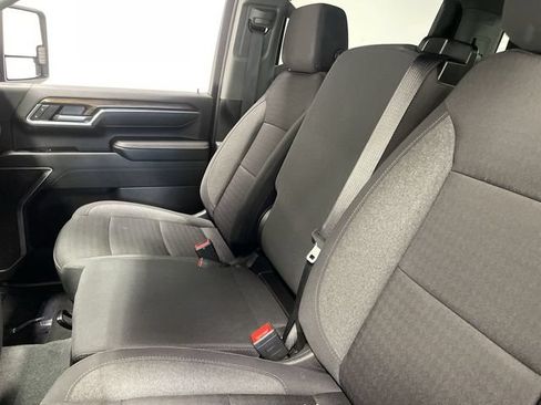 Certified 2025 Chevrolet Silverado 2500 LT w/ Convenience Package AWD/4WD image 31