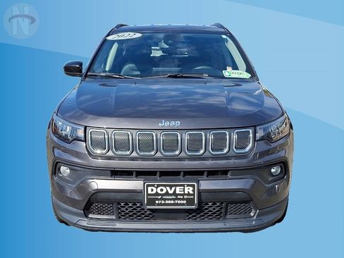 Certified 2022 Jeep Compass Latitude image 28