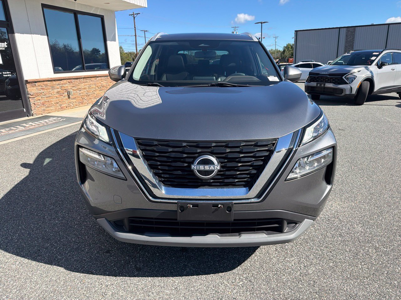 Used 2023 Nissan Rogue SV w/ SV Premium B Package AWD/4WD image 12