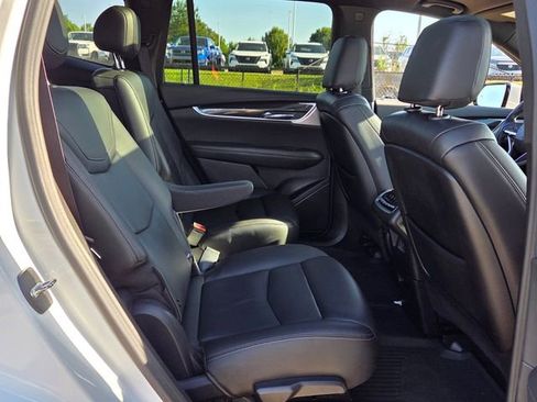 Used 2023 Cadillac XT6 Sport AWD/4WD image 19