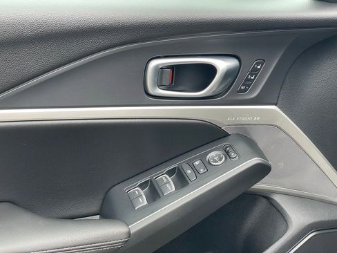 Used 2023 Acura Integra A-Spec image 11